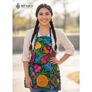 Mexican flowered embroidered apron  B3